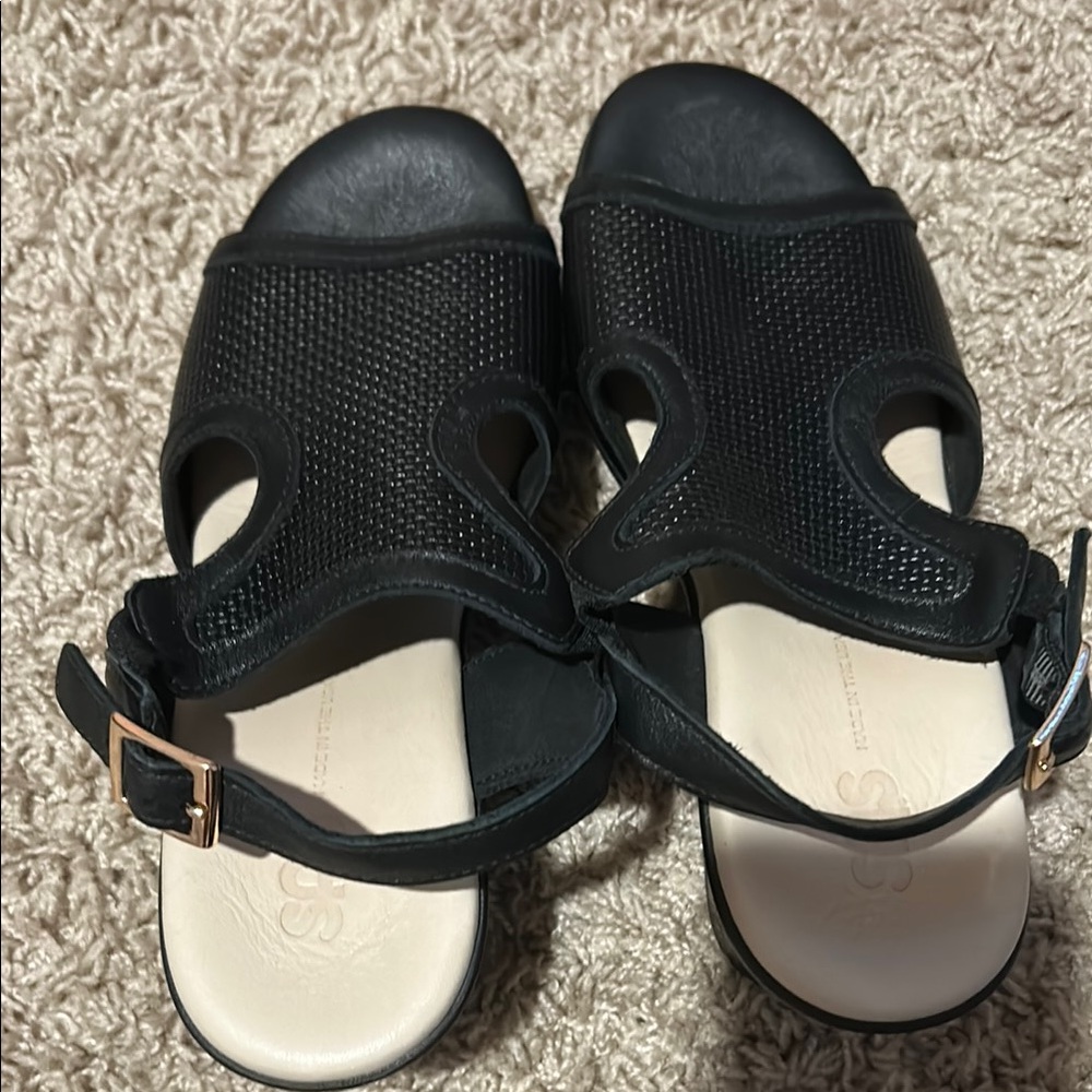 SAS Black Sandals Minimalist Design